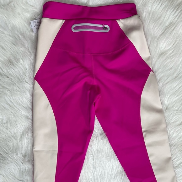 GUESS Contrast Inset Active Leggings - Picture 3 of 7